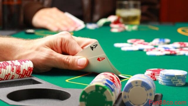 Một số cách giúp người chơi nhận biết đâu là quân bài tốt tại game Poker. Một số cách giúp người chơi nhận biết đâu là quân bài tốt tại game Poker.