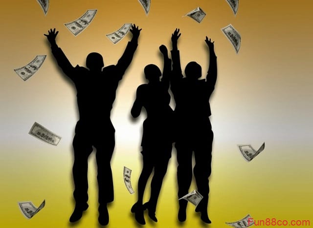 Tham gia làm đại lý cho nhà cái cũng là cách kiếm tiền online dễ dàng Tham gia làm đại lý cho nhà cái cũng là cách kiếm tiền online dễ dàng